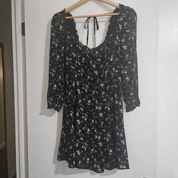 Reformation Black Remi Mini Dress - Picture 3 of 9